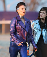 Natalie Portman Sweatshirt #3322342