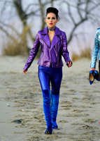 Natalie Portman longsleeve t-shirt #3322445