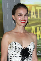 Natalie Portman longsleeve t-shirt #3322453