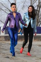 Natalie Portman longsleeve t-shirt #3322463