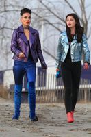 Natalie Portman longsleeve t-shirt #3322473