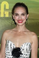 Natalie Portman Sweatshirt #3322536