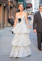 Natalie Portman Sweatshirt #3322540