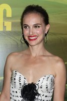 Natalie Portman longsleeve t-shirt #3322645