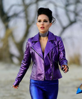 Natalie Portman longsleeve t-shirt #3322648