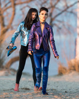 Natalie Portman longsleeve t-shirt #3363145