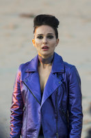 Natalie Portman longsleeve t-shirt #3363189