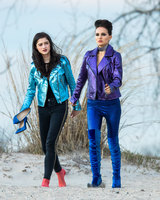 Natalie Portman Sweatshirt #3363214