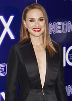 Natalie Portman Sweatshirt #3746595