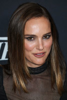 Natalie Portman longsleeve t-shirt #3806477