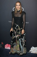 Natalie Portman longsleeve t-shirt #3806494