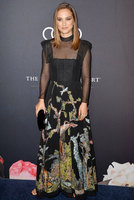 Natalie Portman Sweatshirt #3806559