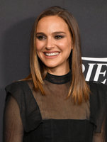 Natalie Portman longsleeve t-shirt #3806600