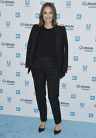 Natalie Portman longsleeve t-shirt #3836246