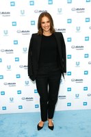 Natalie Portman longsleeve t-shirt #3836260