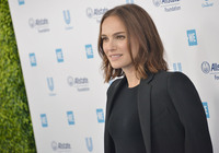 Natalie Portman Sweatshirt #3836325