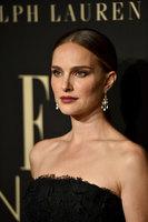 Natalie Portman longsleeve t-shirt #3894255