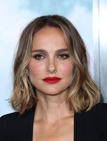 Natalie Portman Sweatshirt #3894274