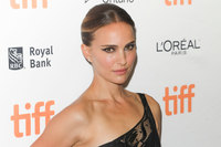 Natalie Portman Sweatshirt #3894294