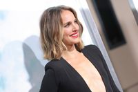 Natalie Portman Sweatshirt #3894395