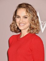 Natalie Portman longsleeve t-shirt #3894573