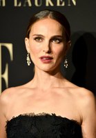 Natalie Portman longsleeve t-shirt #3894626