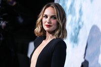 Natalie Portman Sweatshirt #3894677