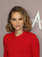 Natalie Portman longsleeve t-shirt #3894790