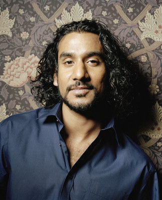 Naveen Andrews magic mug #G454882