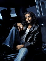 Naveen Andrews Longsleeve T-shirt #3663958