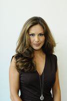 Nazan Eckes t-shirt #2011302