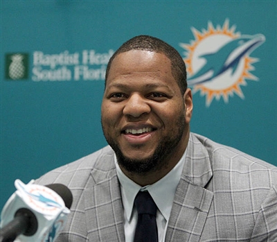 Ndamukong Suh posters