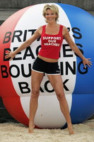 Nell McAndrew Longsleeve T-shirt #2094303