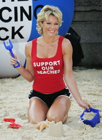 Nell McAndrew Longsleeve T-shirt #2095329