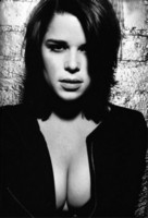 Neve Campbell hoodie #1304630