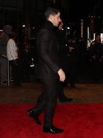 Nick Jonas Longsleeve T-shirt #3004910