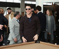 Nick Jonas Longsleeve T-shirt #3004976