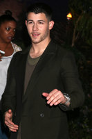 Nick Jonas Longsleeve T-shirt #3005024