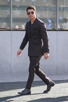 Nick Jonas Longsleeve T-shirt #3005077