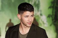 Nick Jonas Longsleeve T-shirt #3005127
