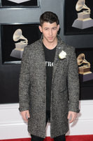 Nick Jonas Longsleeve T-shirt #3005157
