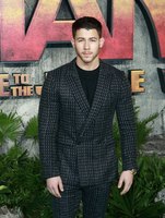 Nick Jonas Longsleeve T-shirt #3005169