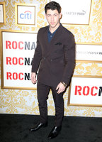 Nick Jonas Longsleeve T-shirt #3005183