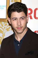Nick Jonas Longsleeve T-shirt #3005196