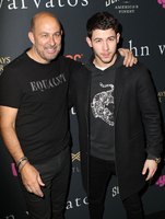 Nick Jonas Longsleeve T-shirt #3005245