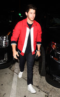 Nick Jonas Longsleeve T-shirt #3071588