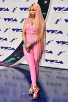 Nicki Minaj Longsleeve T-shirt #2977395