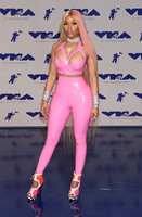 Nicki Minaj Longsleeve T-shirt #2977531