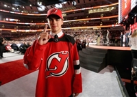Nico Hischier Longsleeve T-shirt #3562455