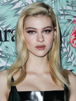 Nicola Peltz mug #G1221754